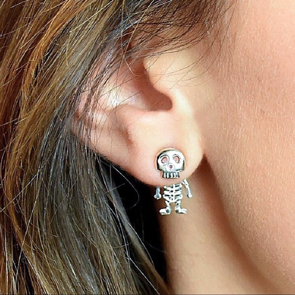 GlitzBlitz Boutique Jewelry - Any 2/$20! Silver Skull Studs w/Skeleton Jacket Backs Earrings
